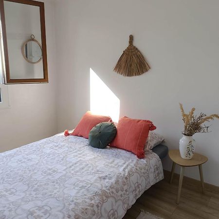 Private Room In Cozy Homestay - Line 14, Direct Access To Paris - Airport Orly เชอวิลยี-ลารุย ภายนอก รูปภาพ